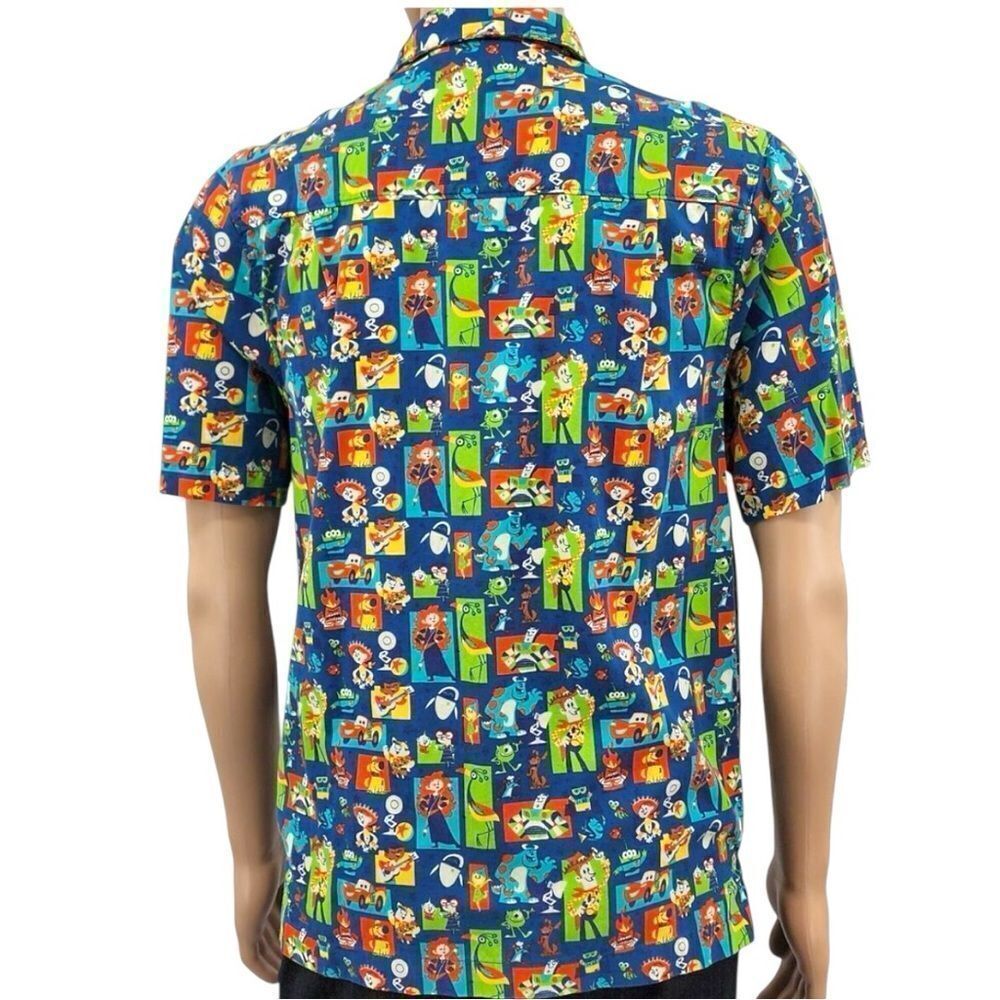 Disney Parks Pixar Characters Button-Down Short Sleeve Shirt Mens medium - Picture 3 of 9